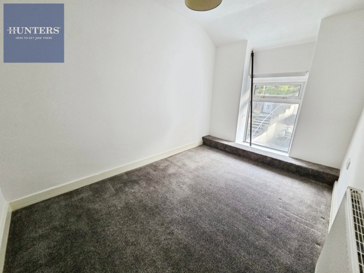 Fronwen Terrace, Ogmore Vale, Bridgend, CF32 7ES