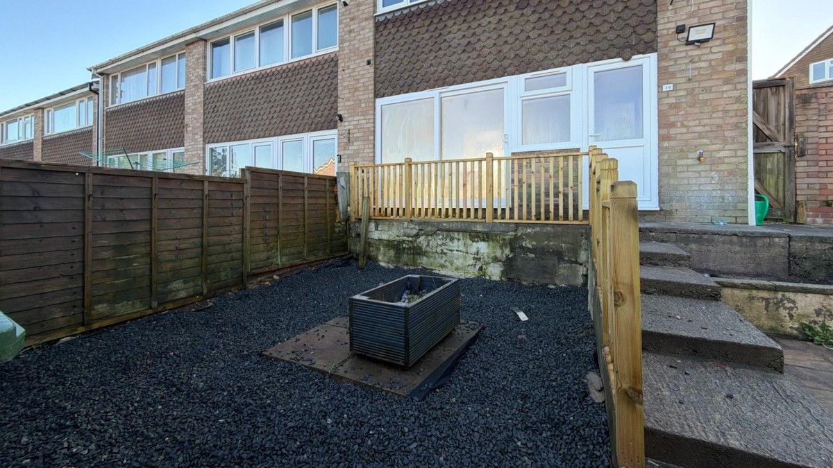 Oaktree Avenue, Pucklechurch, BS16 9TB