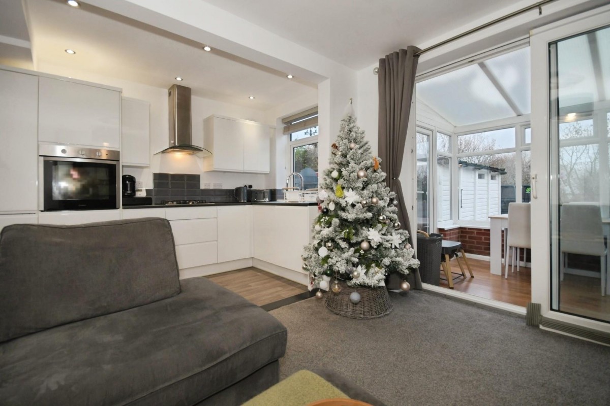 Eastmoor Road, Brimington, Chesterfield, S43 1PR