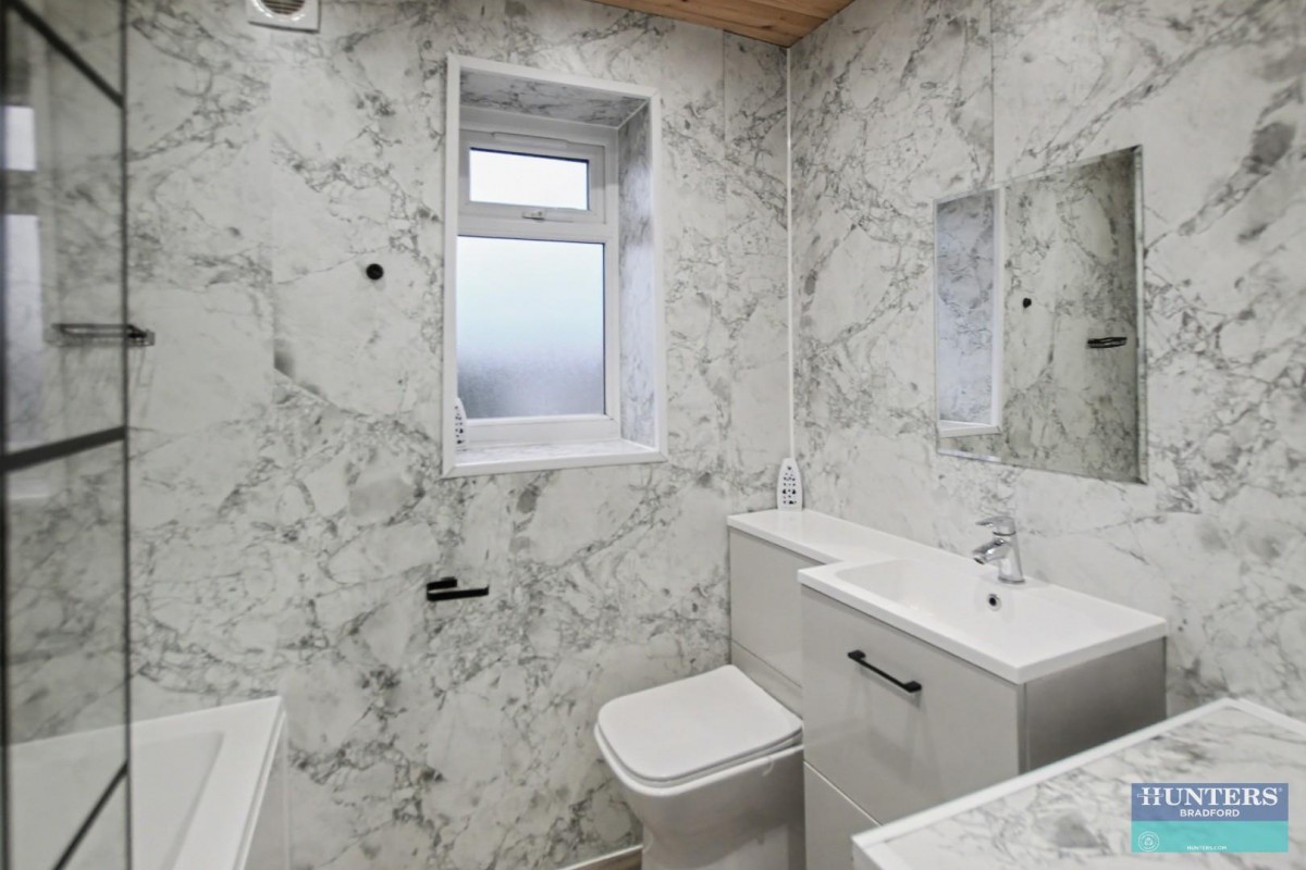 Moorside Road Bradford, West Yorkshire, BD2 2EY