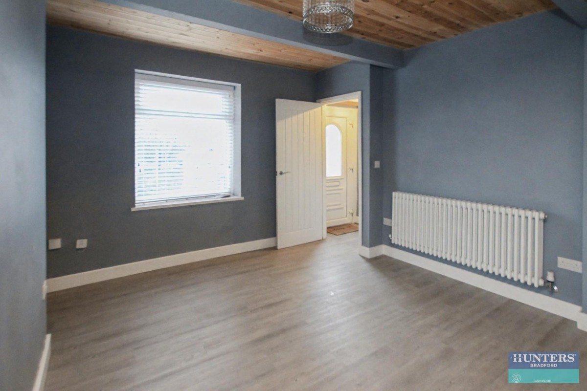 Moorside Road Bradford, West Yorkshire, BD2 2EY