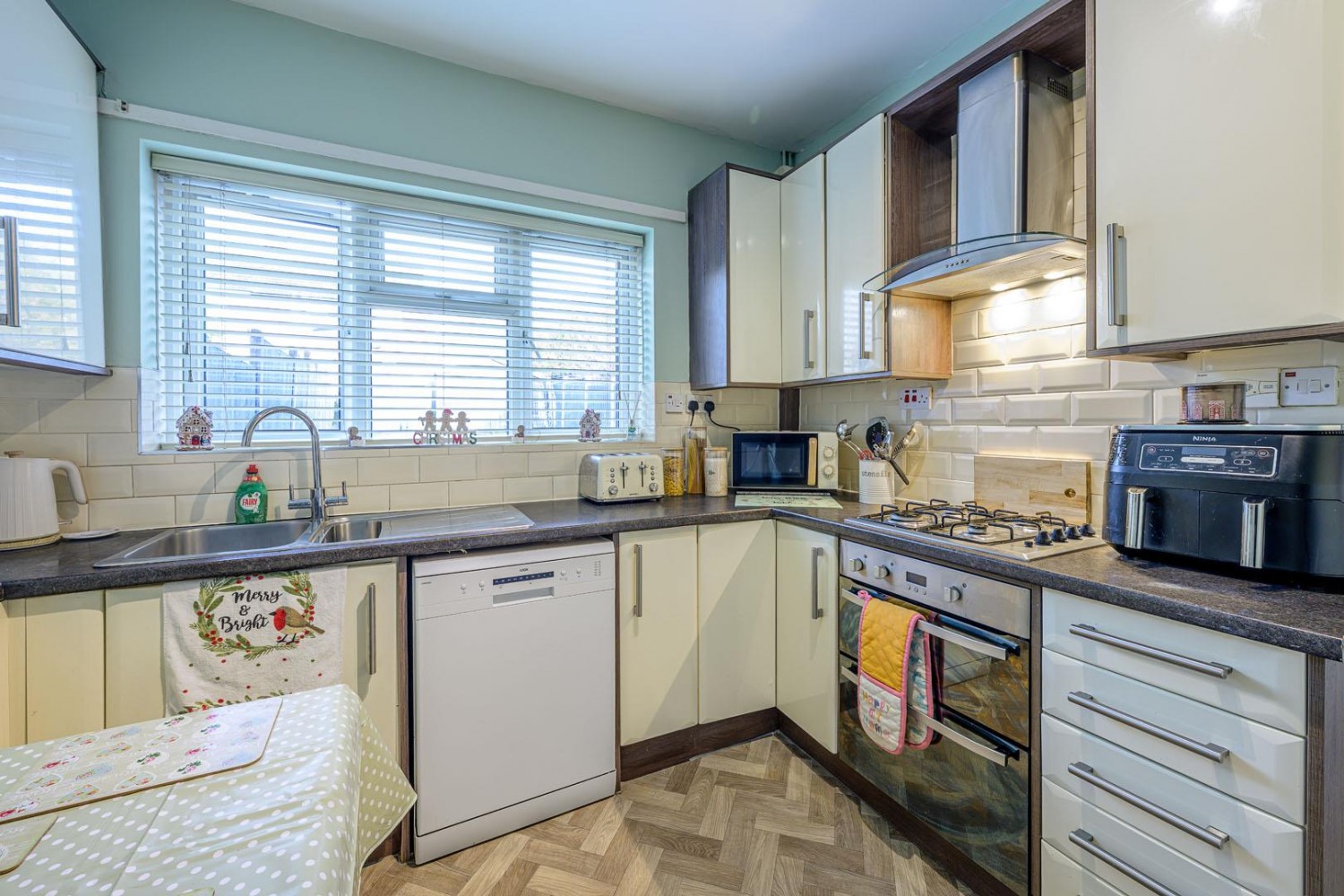 Beecher Road East, Halesowen, B63 2EB