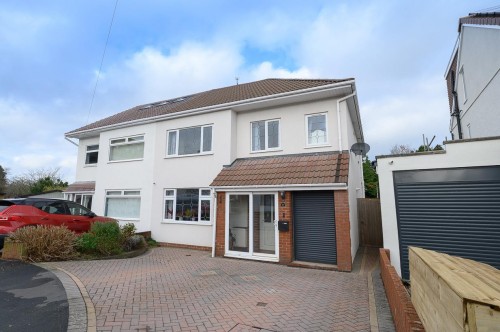Fouracre Avenue, Downend, Bristol, BS16 6PD