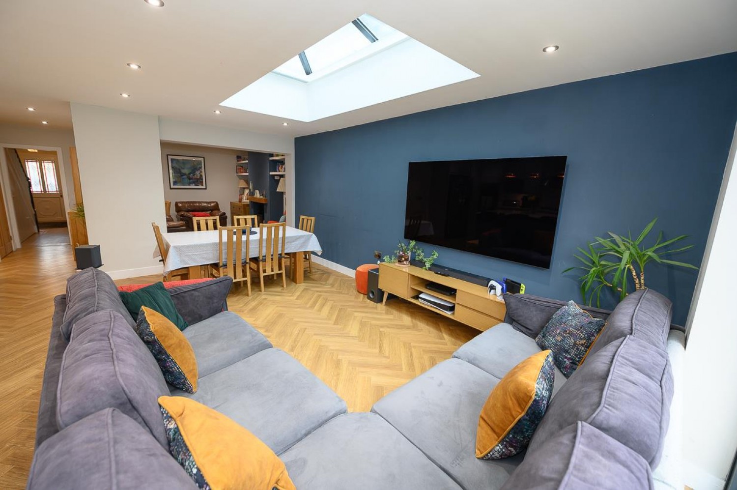 Fouracre Avenue, Downend, Bristol, BS16 6PD