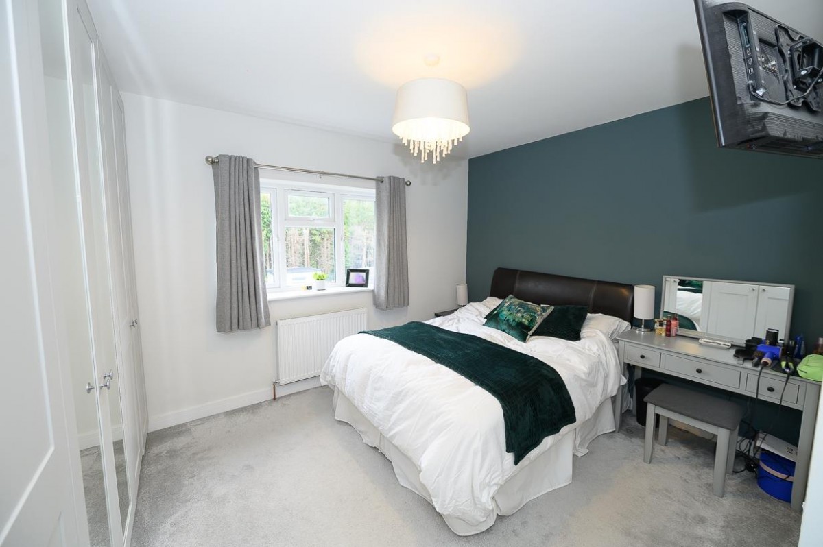 Fouracre Avenue, Downend, Bristol, BS16 6PD