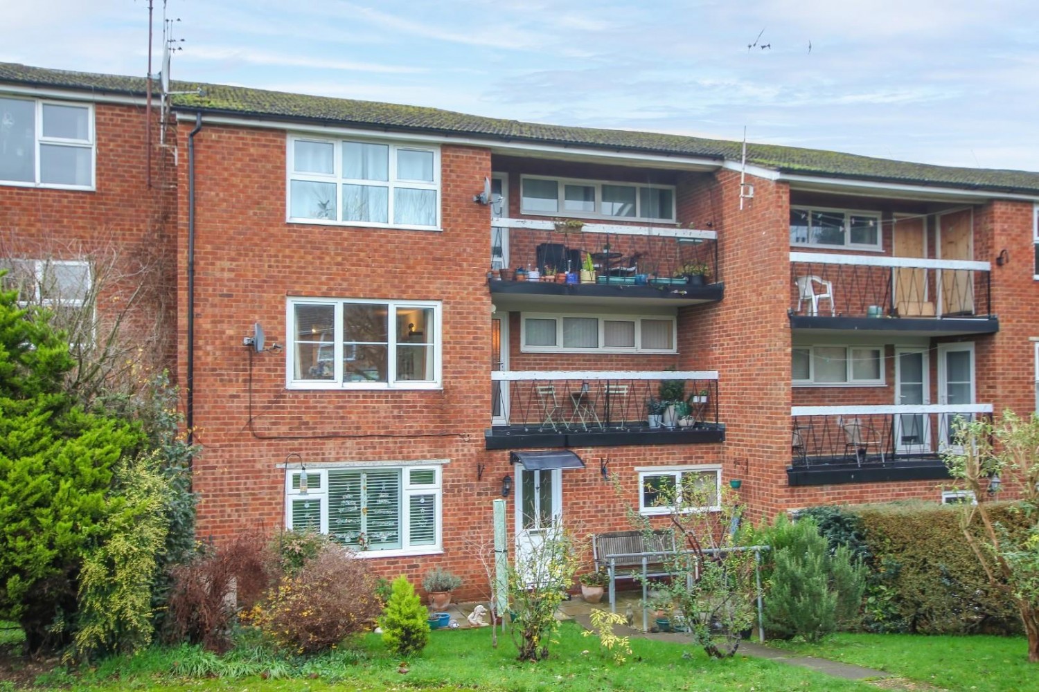 Bideford Court, Bideford Green, Leighton Buzzard