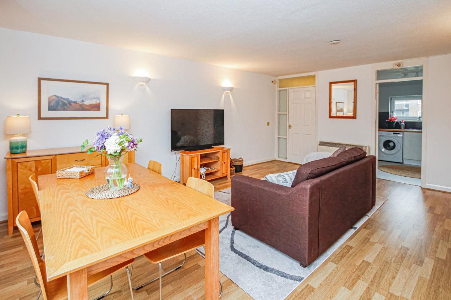 Bideford Court, Bideford Green, Leighton Buzzard