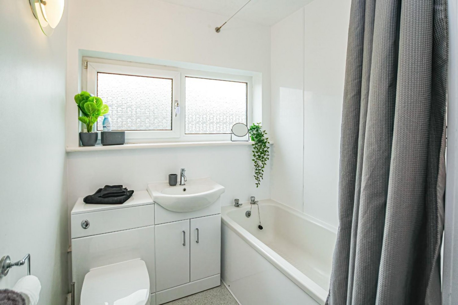 Bideford Court, Bideford Green, Leighton Buzzard