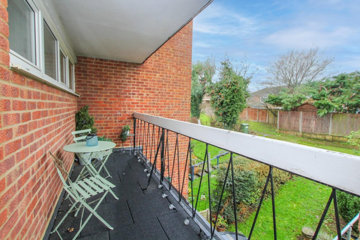 Bideford Court, Bideford Green, Leighton Buzzard