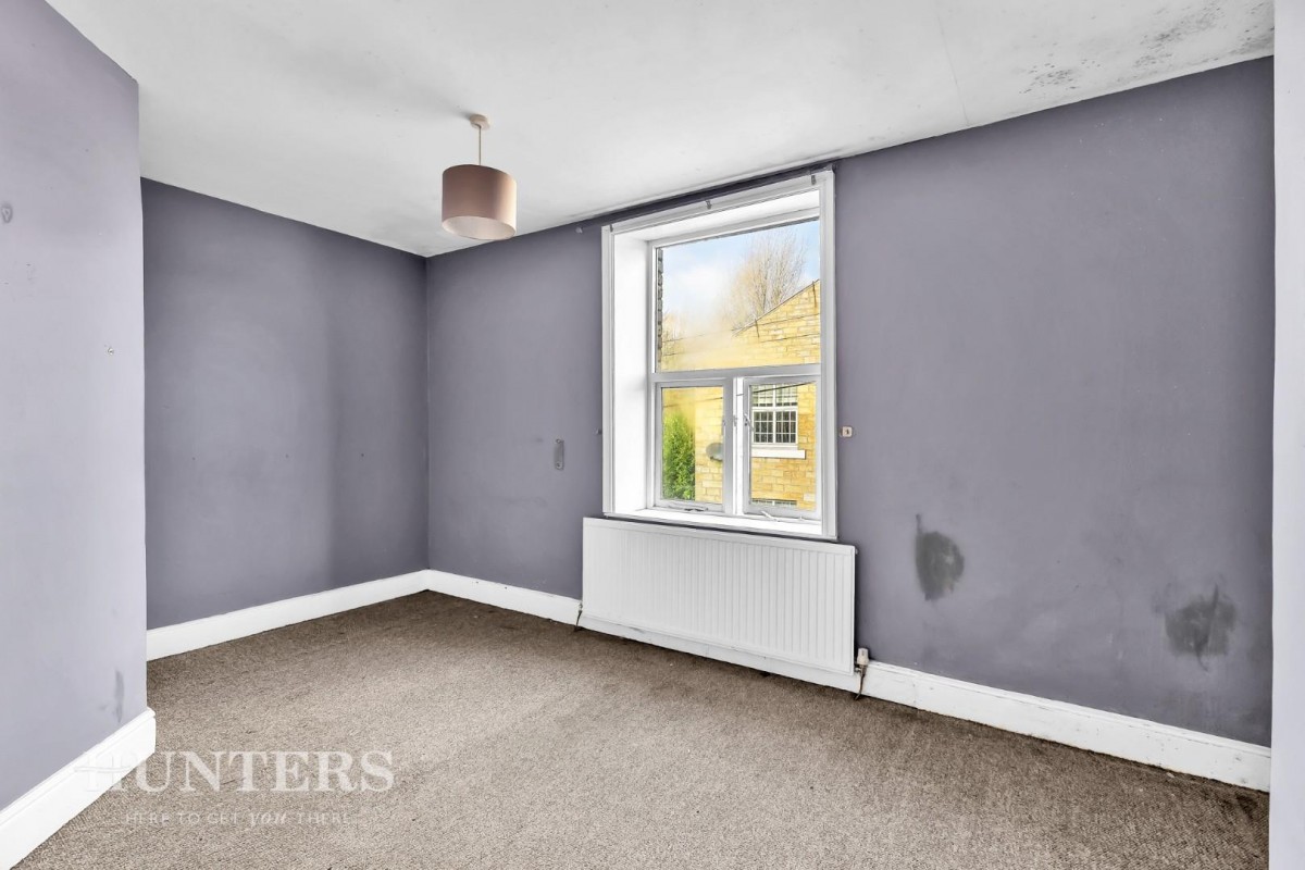 Hare Hill Road, Littleborough, OL15 9AD