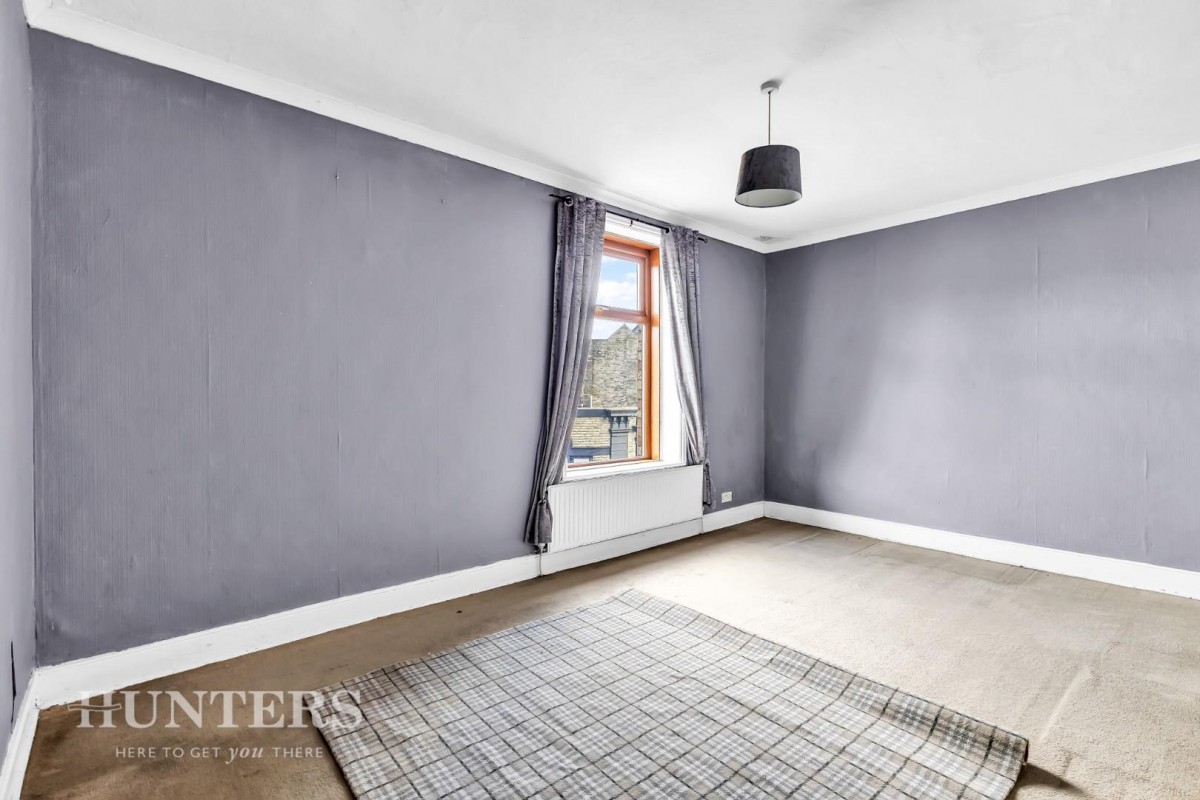 Hare Hill Road, Littleborough, OL15 9AD