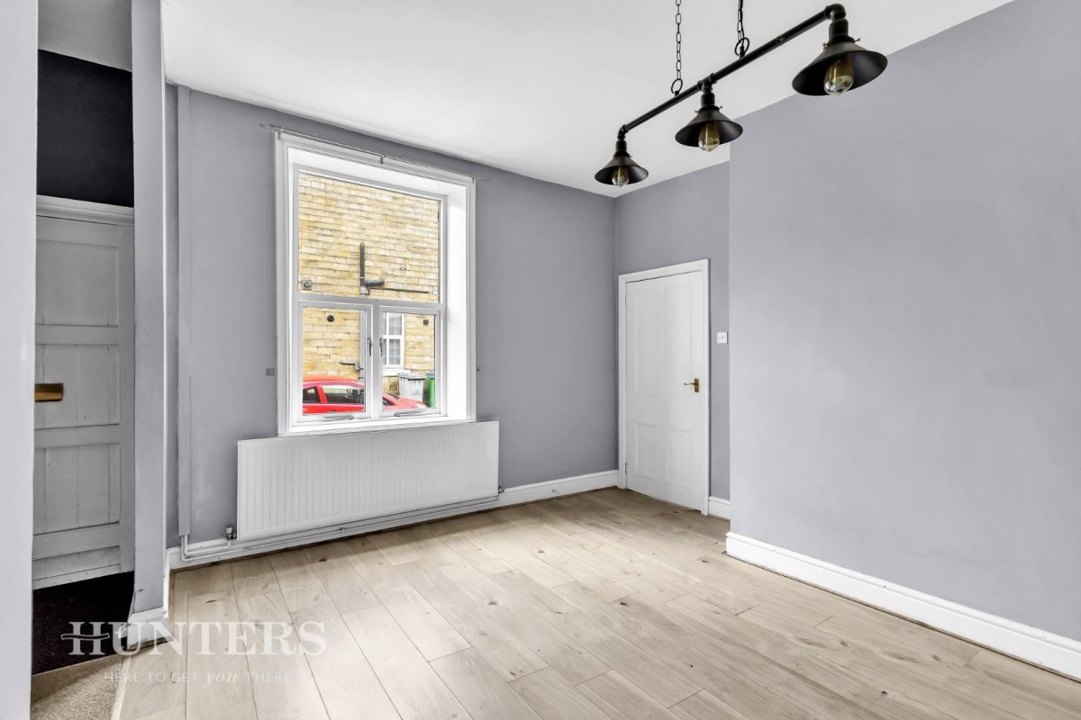 Hare Hill Road, Littleborough, OL15 9AD