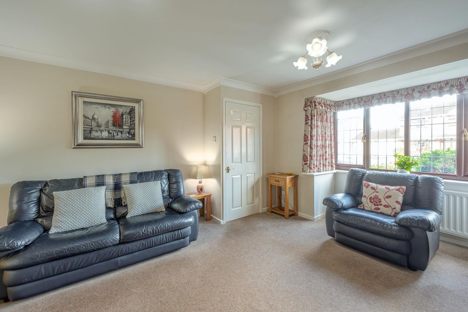 Ploverdale Crescent, Kingswinford, DY6 8XU