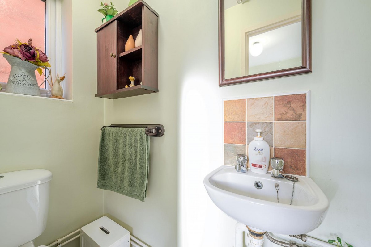 Ploverdale Crescent, Kingswinford, DY6 8XU