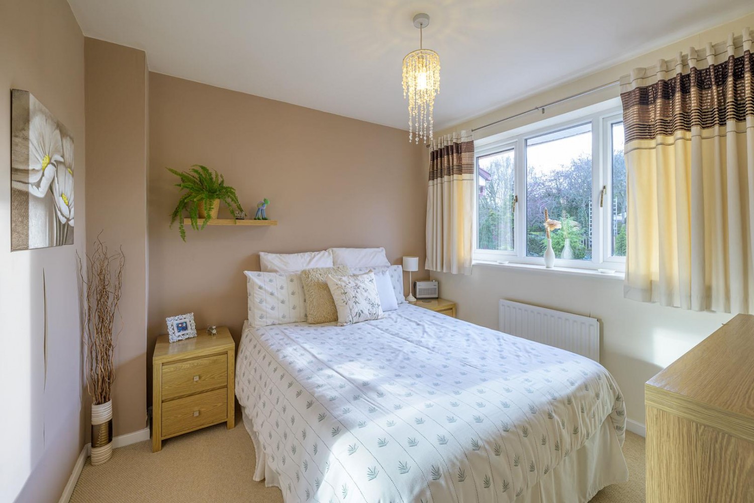 Ploverdale Crescent, Kingswinford, DY6 8XU