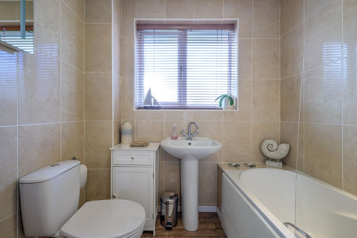 Ploverdale Crescent, Kingswinford, DY6 8XU