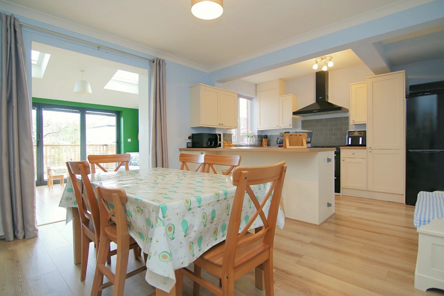 South Drive, Farsley