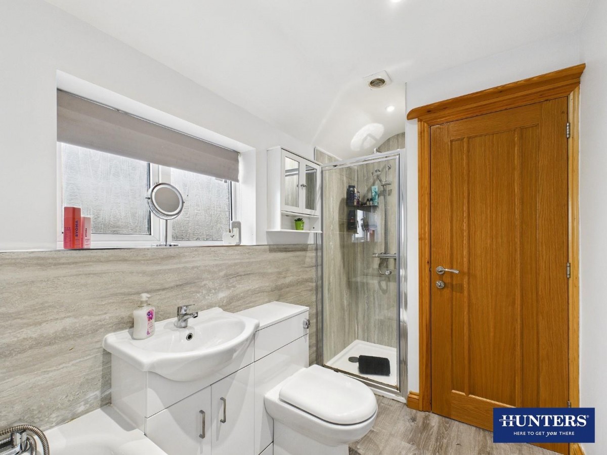 Parkhead Road, Brampton, CA8