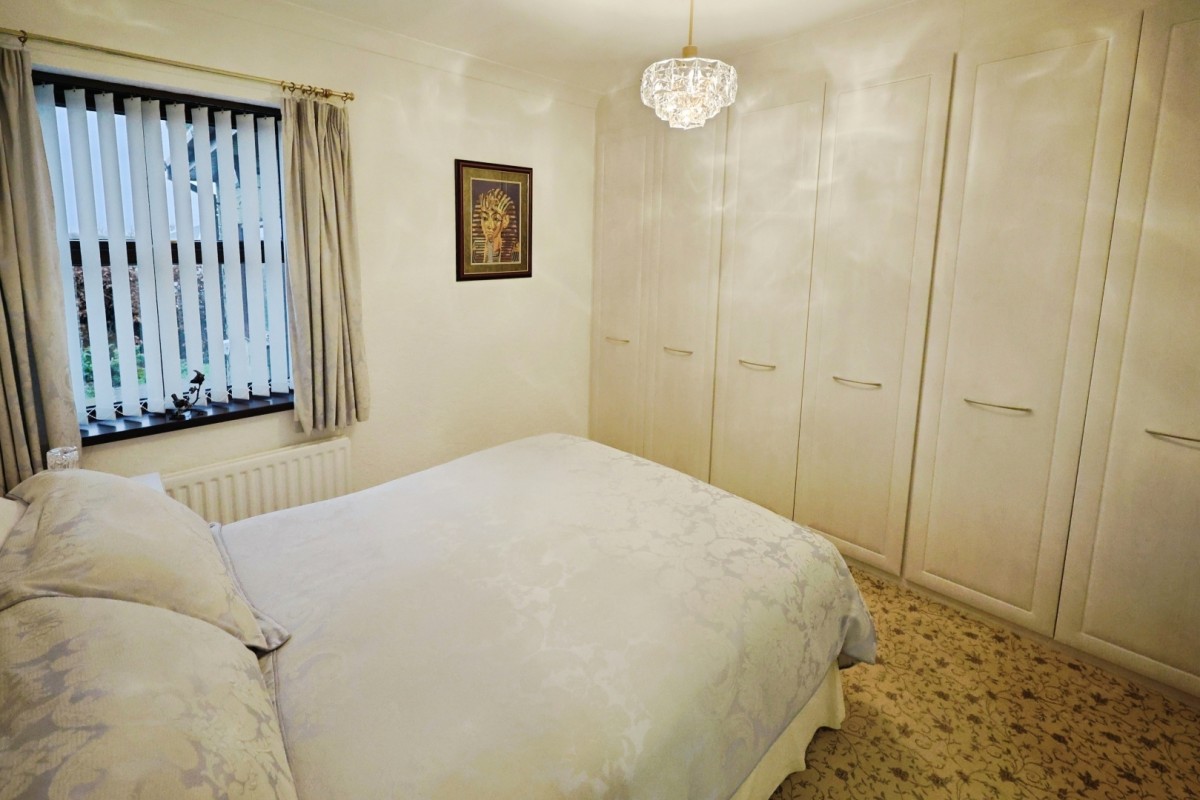 Broken Banks, Bishop Auckland