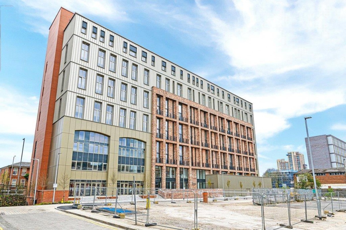 Sky Garden, 7 Spinners Way, Manchester