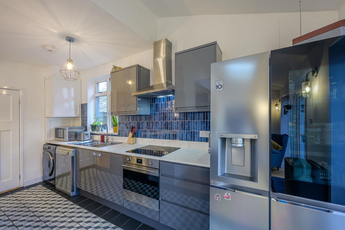 Amblecote Road, Brierley Hill, DY5 2YJ