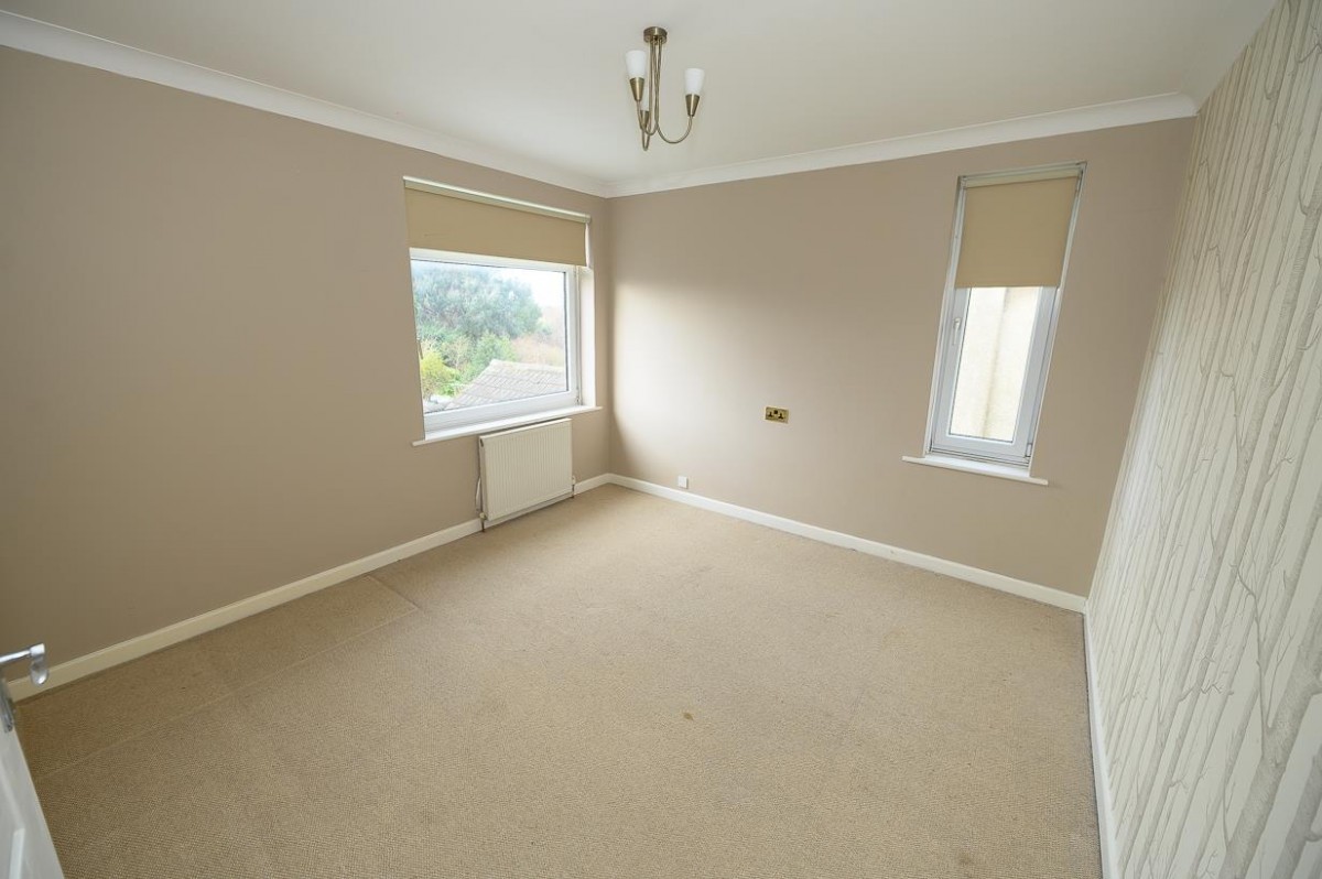 Oakdale Close, Downend, Bristol, BS16 6EE