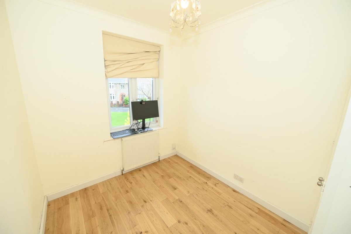 Oakdale Close, Downend, Bristol, BS16 6EE