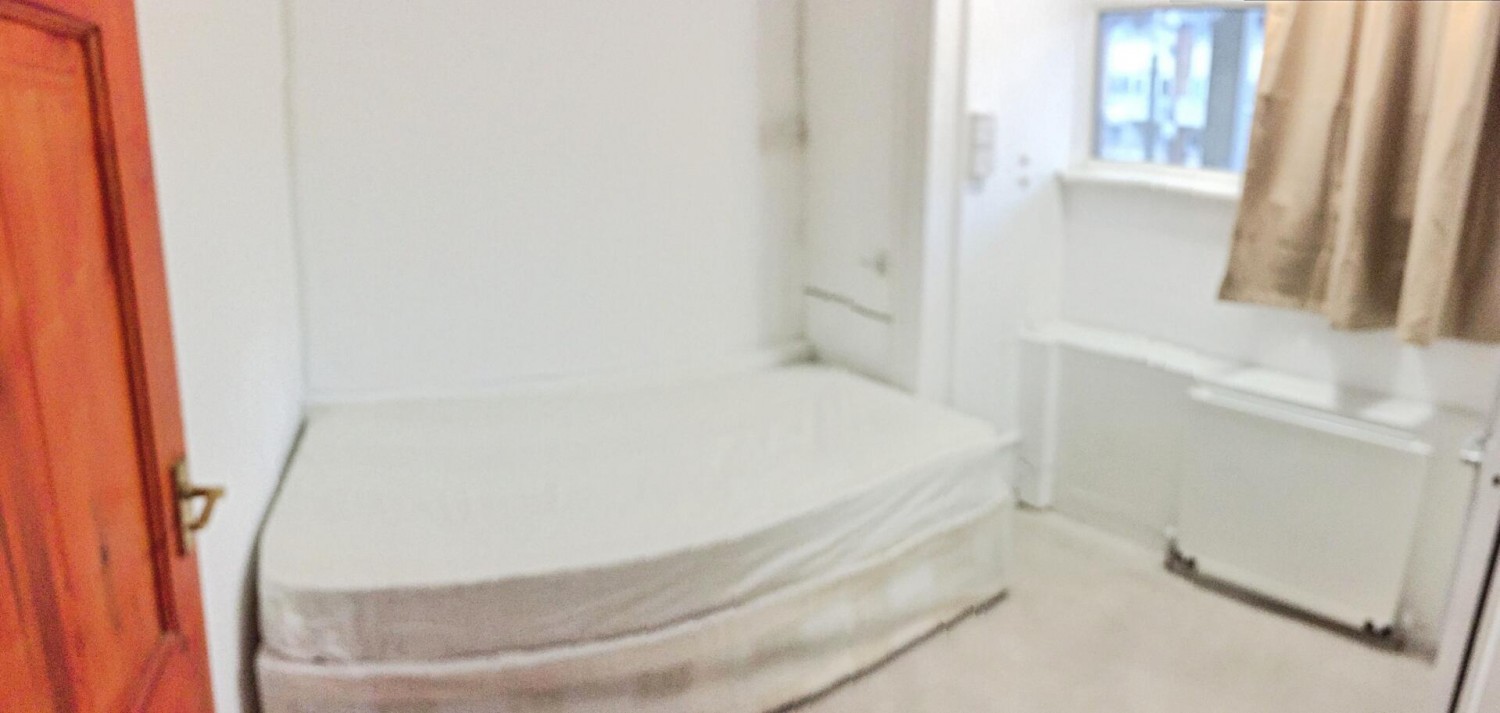 Trinity Gardens, London