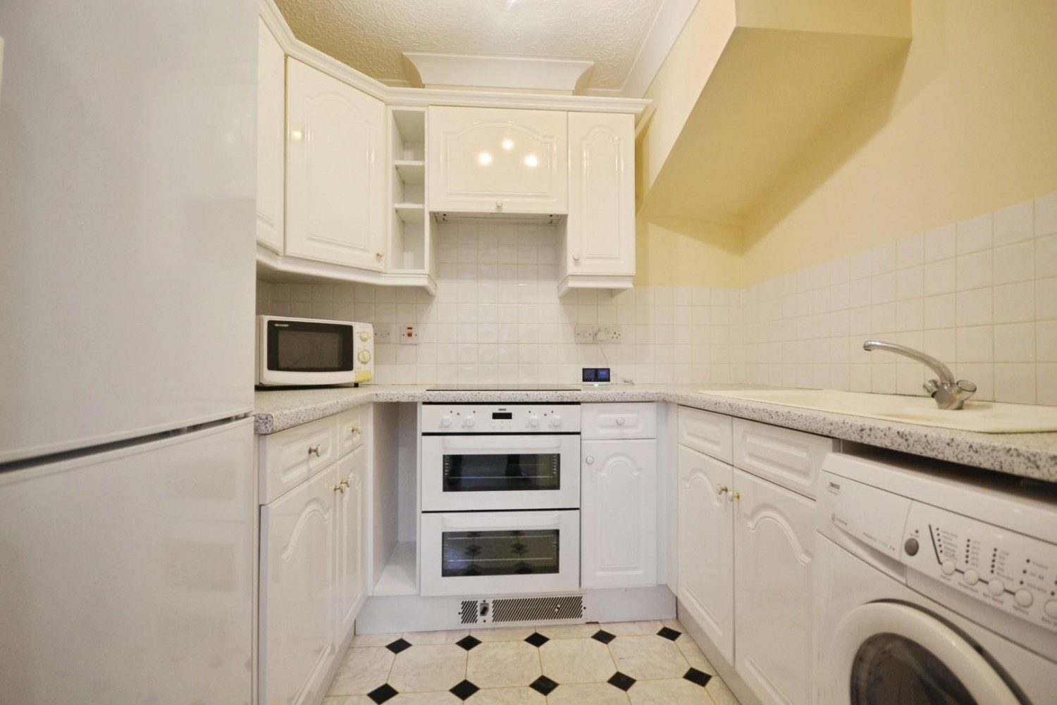 Tilehurst Road, Reading