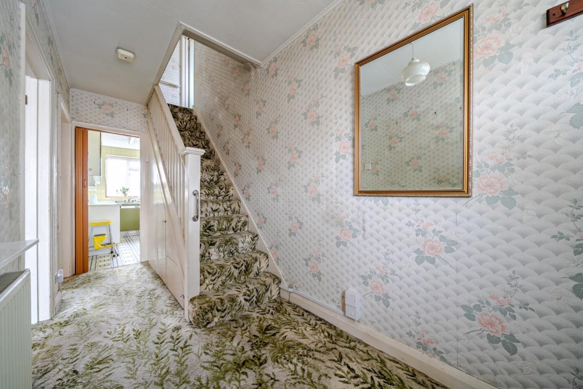 Westwood Lane, Welling