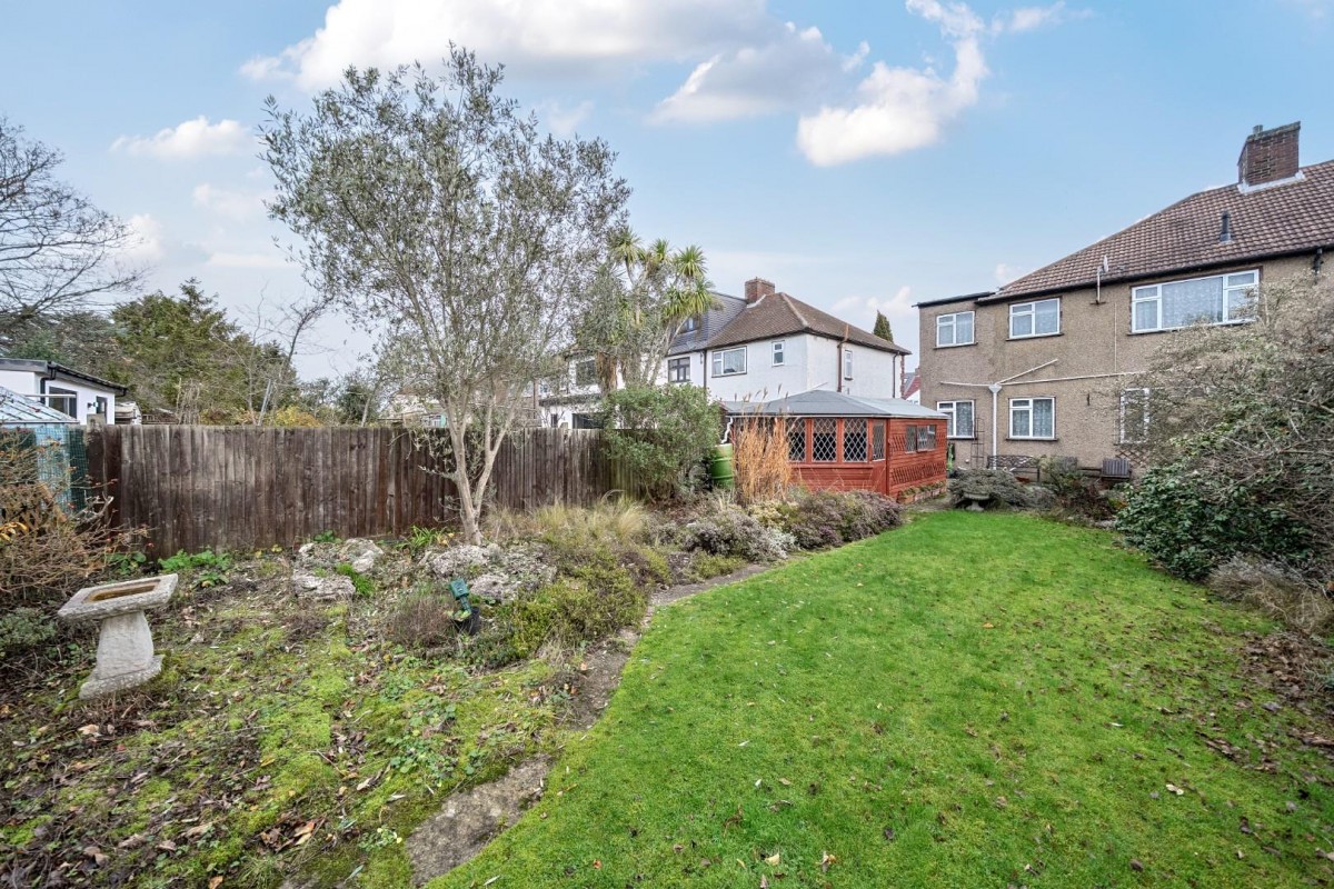 Westwood Lane, Welling