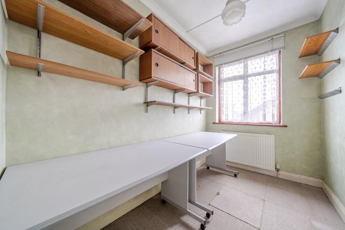 Westwood Lane, Welling