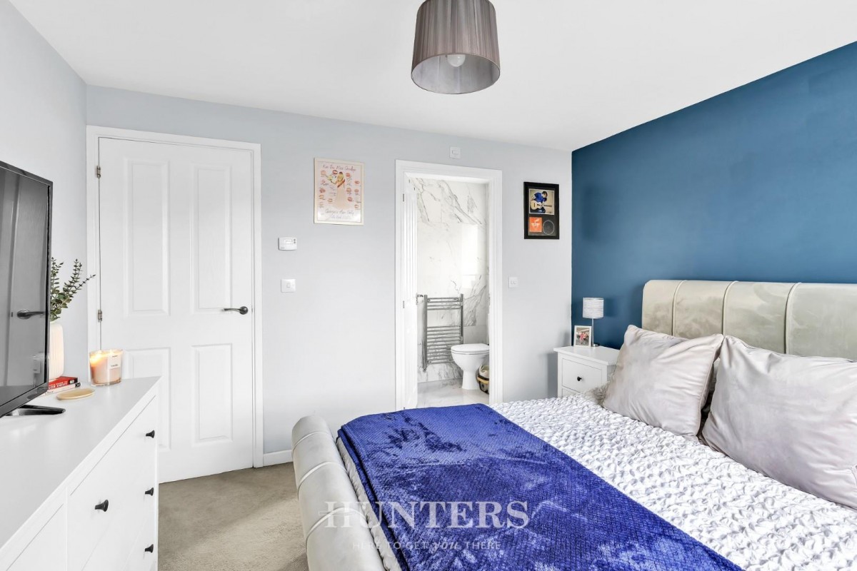 Scott Hetherington Way, Middleton M24