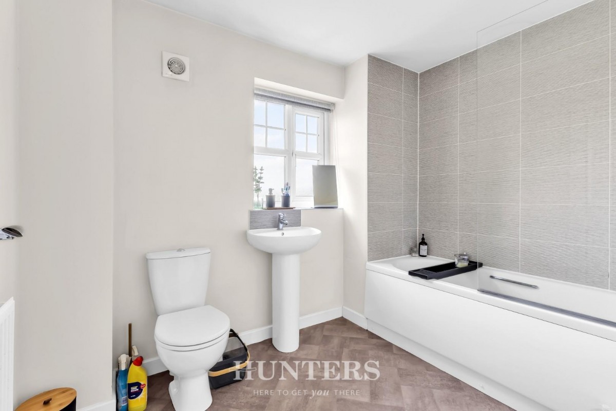 Scott Hetherington Way, Middleton M24