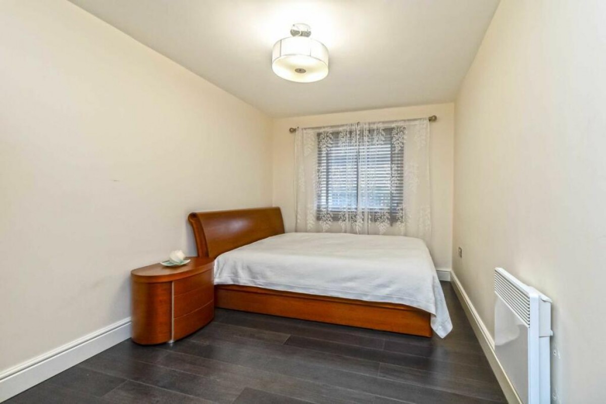 Holland Gardens, Brentford, , TW8 0BH