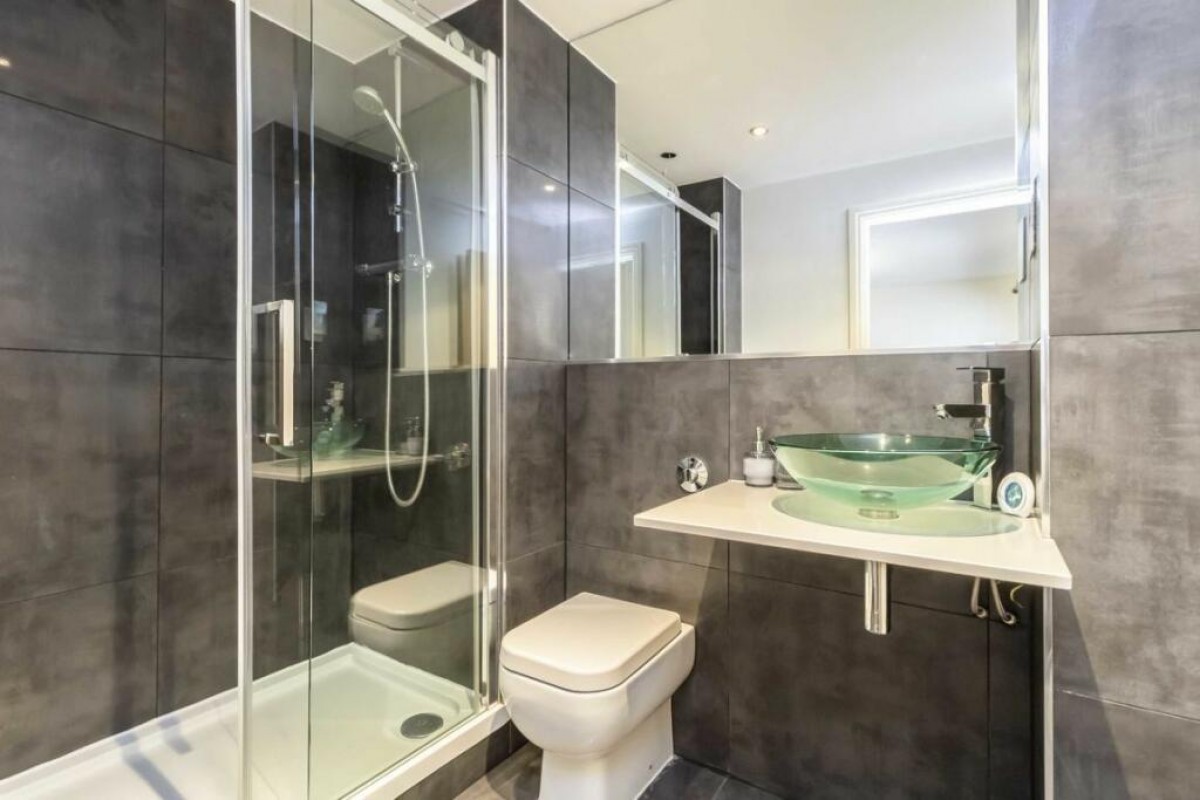 Holland Gardens, Brentford, , TW8 0BH