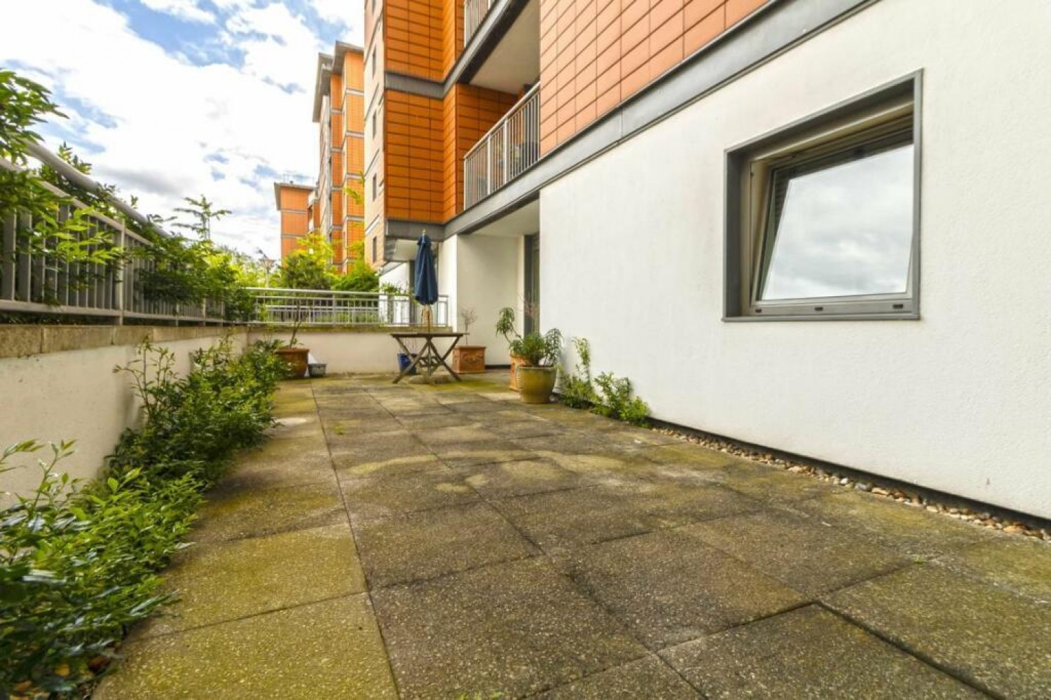 Holland Gardens, Brentford, , TW8 0BH