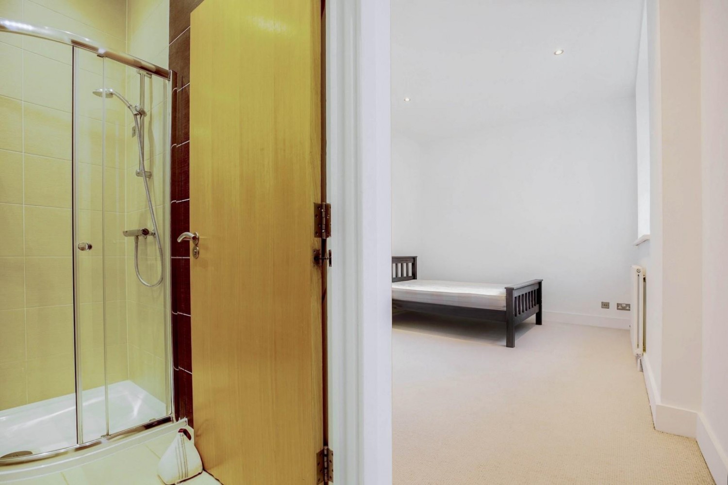 Thrawl Street, Spitalfields, E1