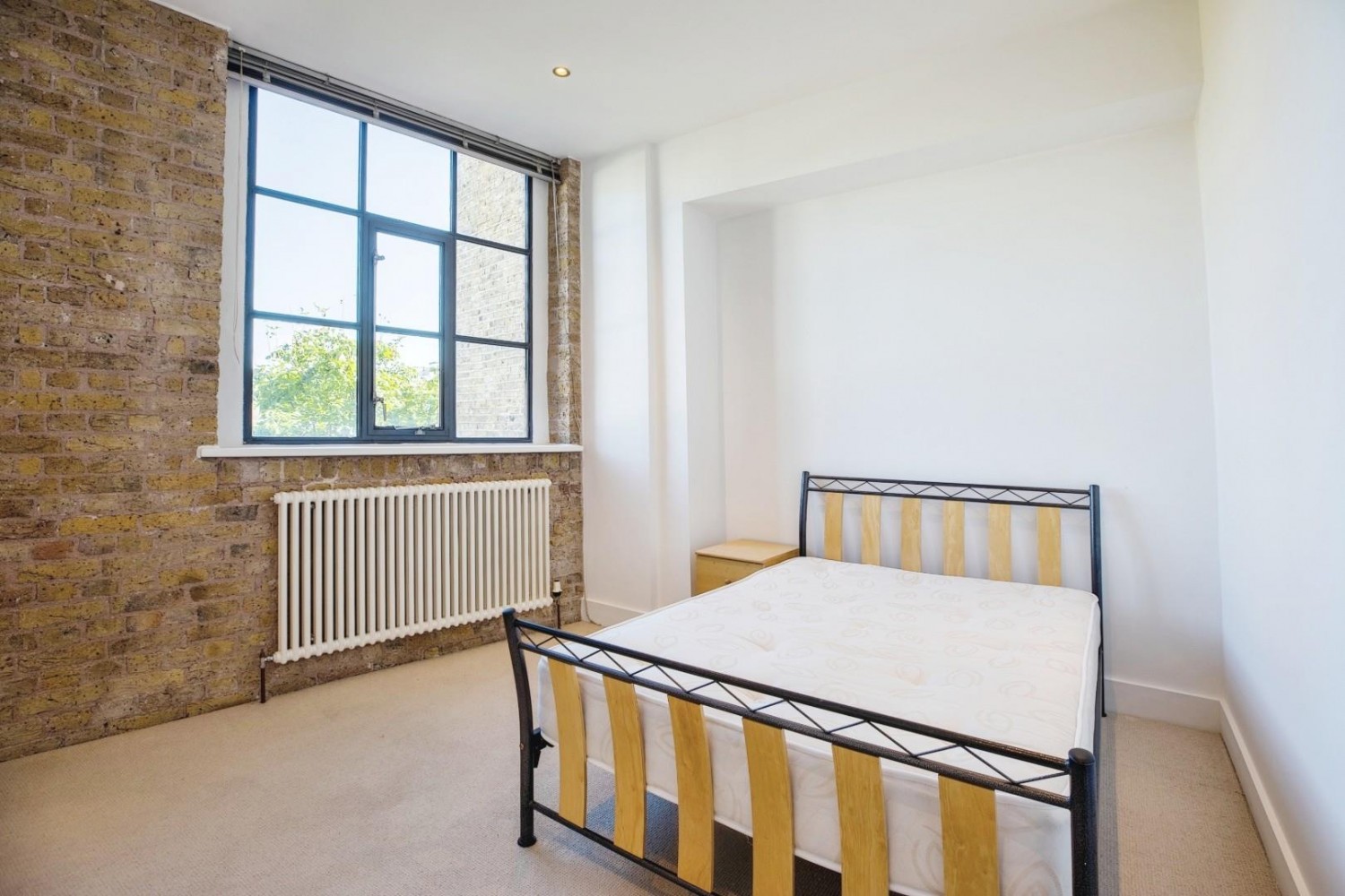 Thrawl Street, Spitalfields, E1