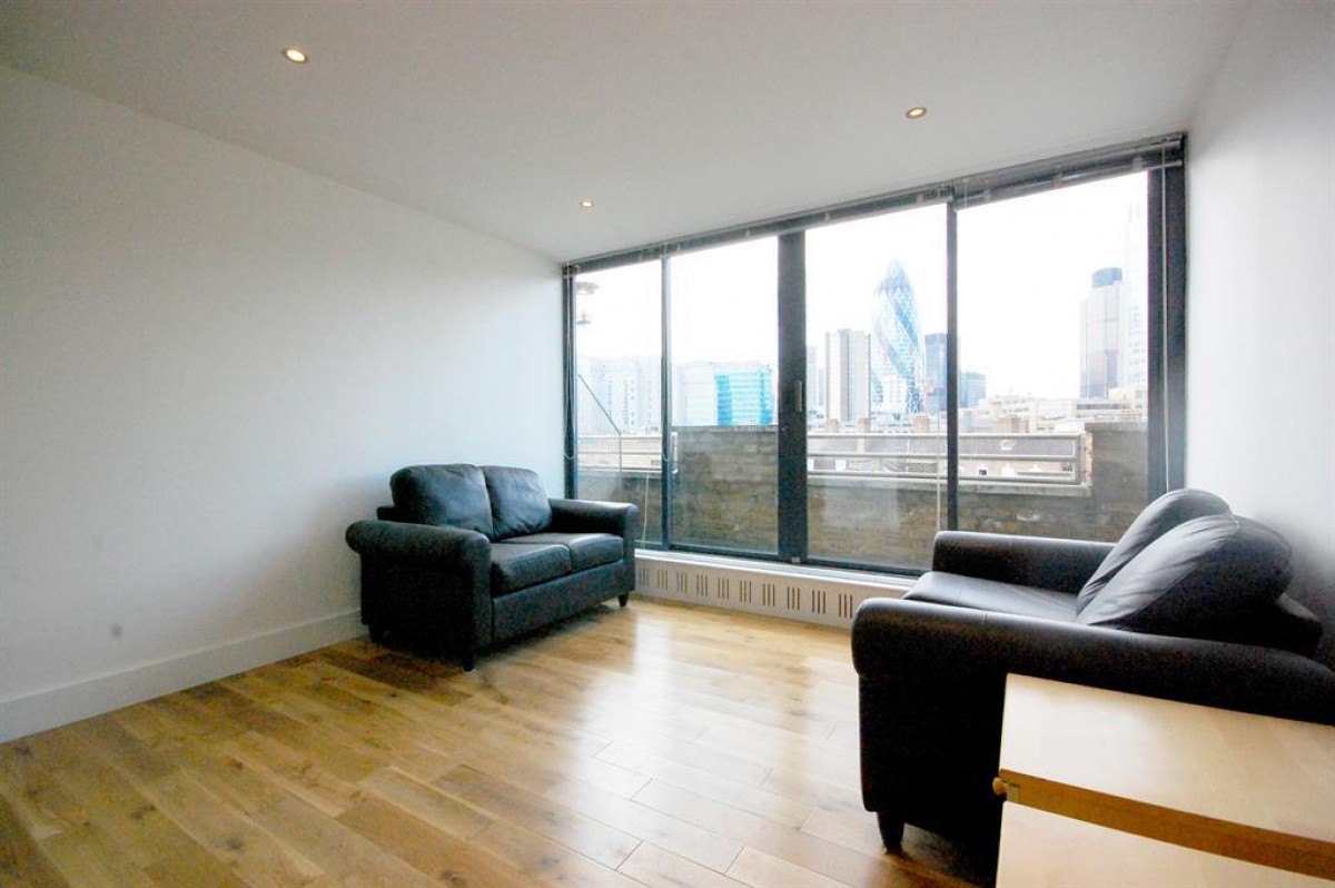 Thrawl Street, Spitalfields, E1