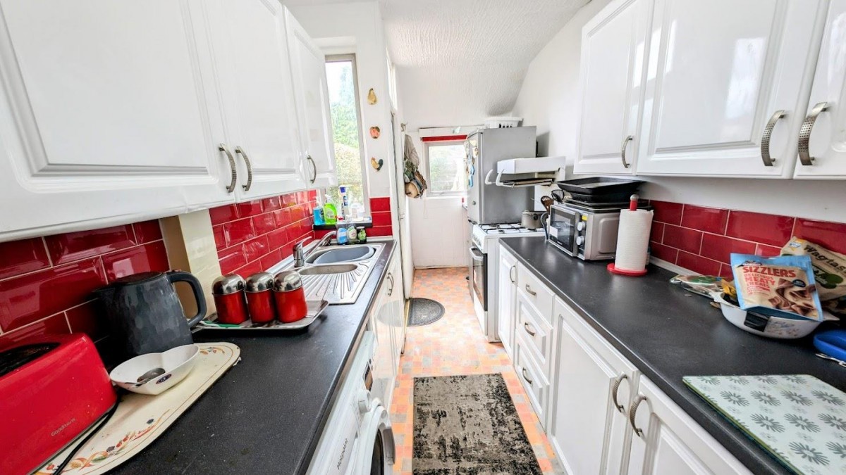 Lewington Road, Bristol