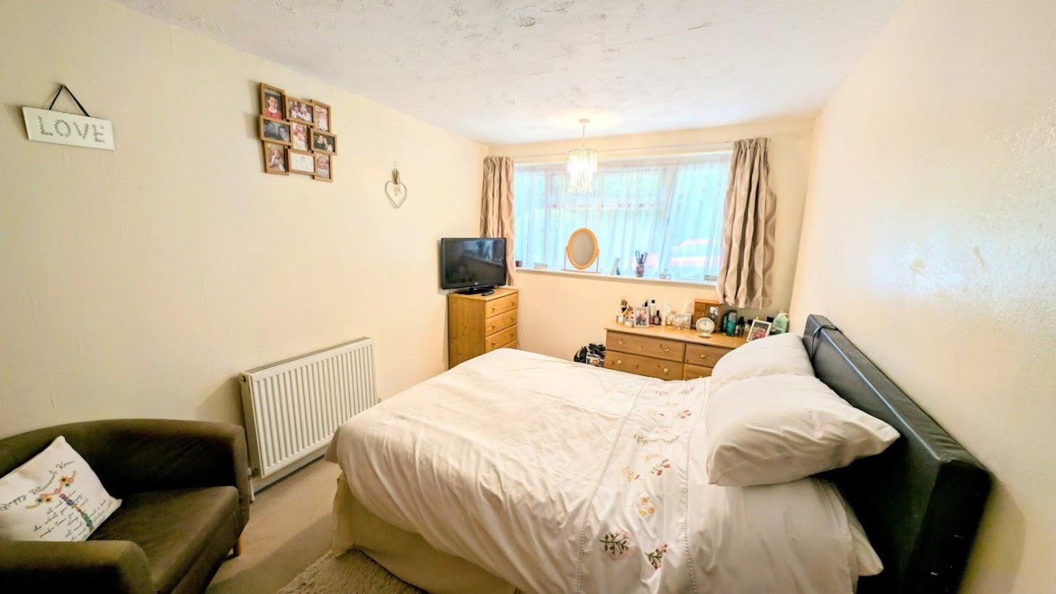 3 bedroom House for sale in South Hayes, Eastville, Bristol