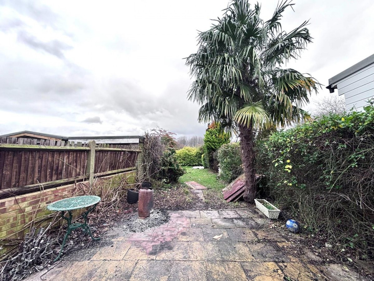 Grosvenor Avenue, Hayes