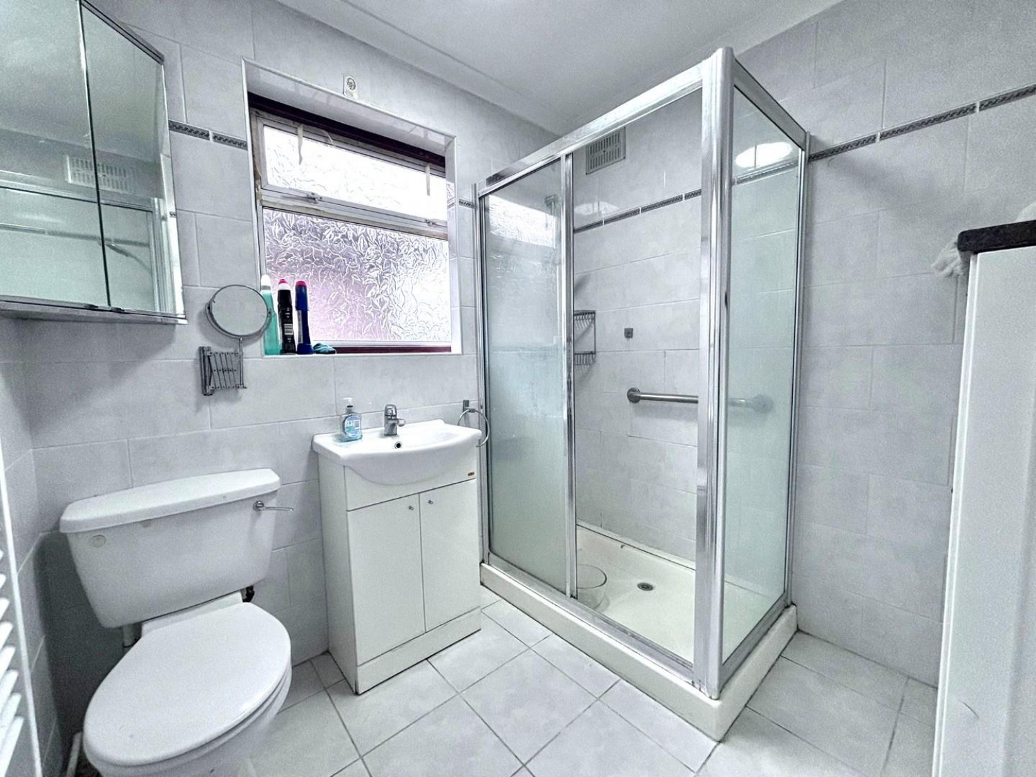 Grosvenor Avenue, Hayes