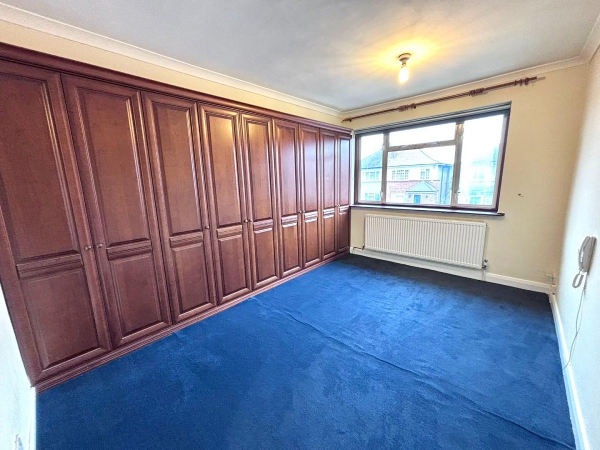 Grosvenor Avenue, Hayes