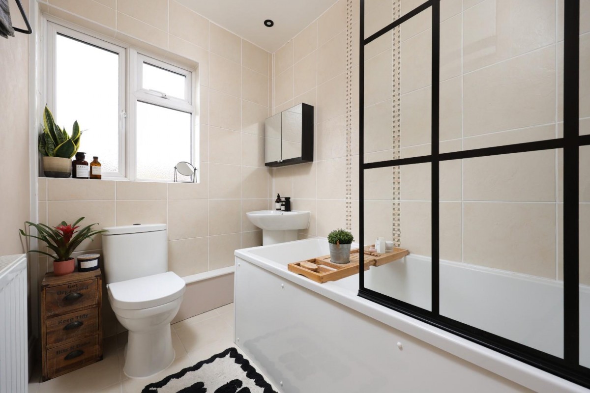 Lewington Road, Fishponds, Bristol