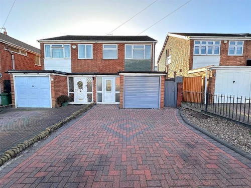 Lea Green Avenue, Tipton