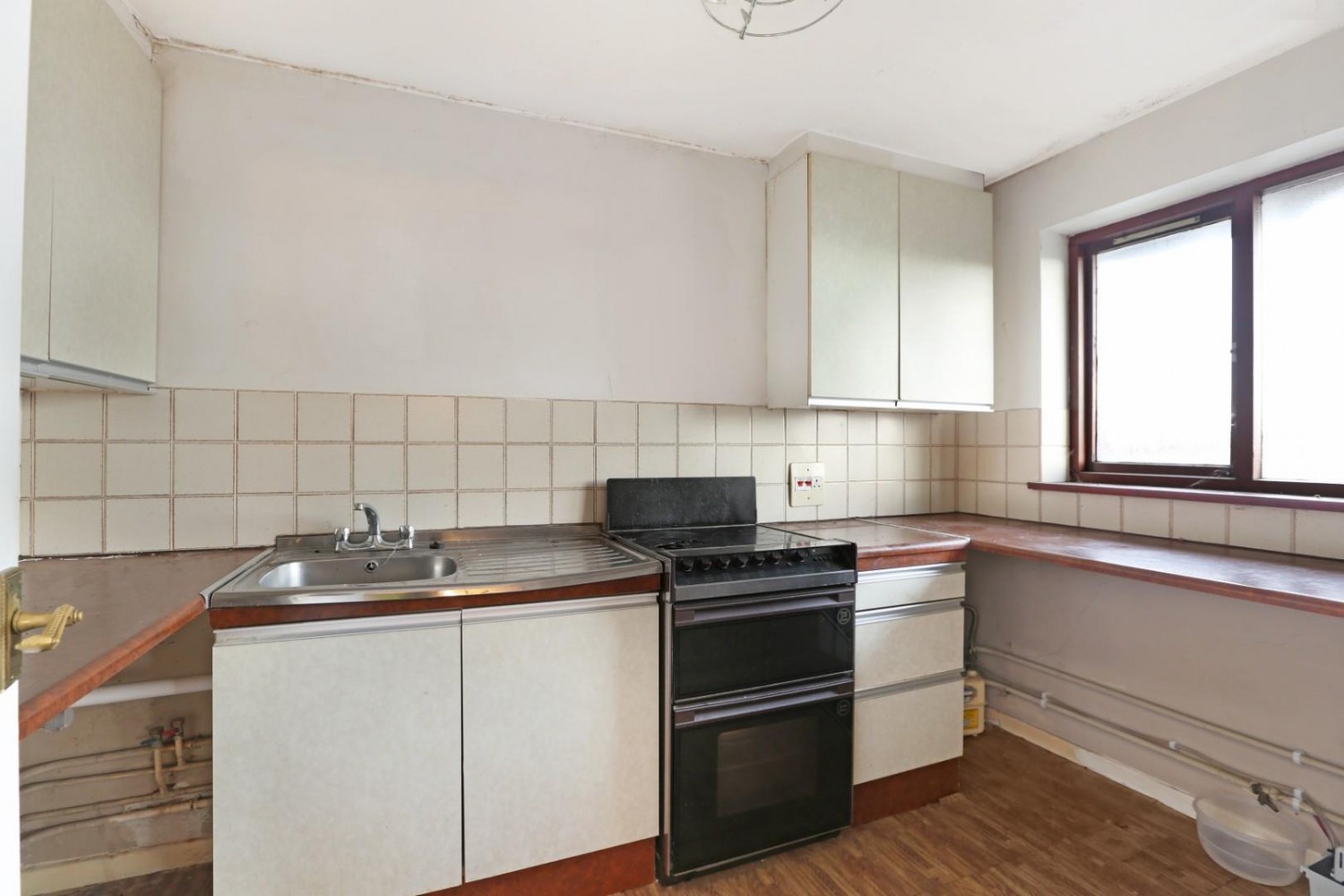 Allendale Close, London