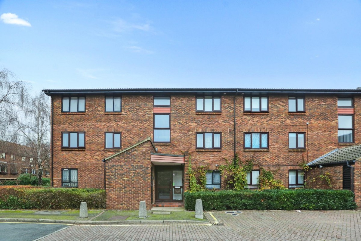 Allendale Close, London