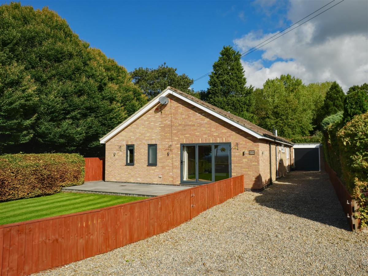 Easingwold Road, Crayke, York